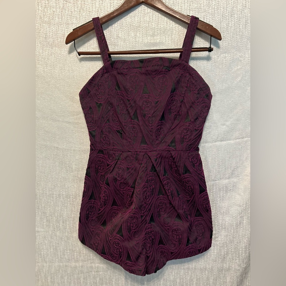 Tobi Purple Brocade Romper Shorts Women's Medium Sleeveless